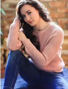 Elite escort service in Patiyali for home and hotel visits